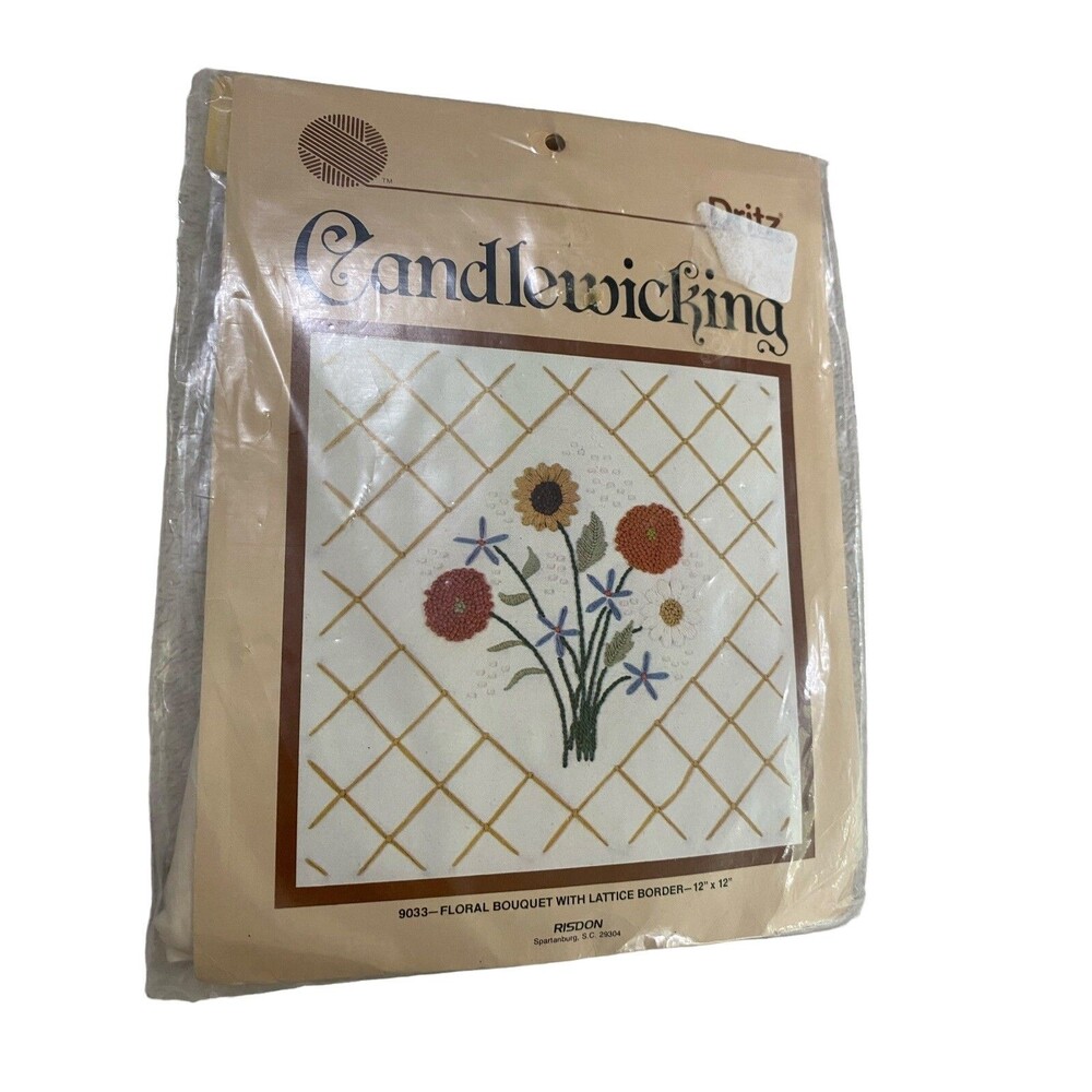 Vintage Dritz Candlewicking Embroidery Pillow Kit 9033 Floral 12x12 Sealed